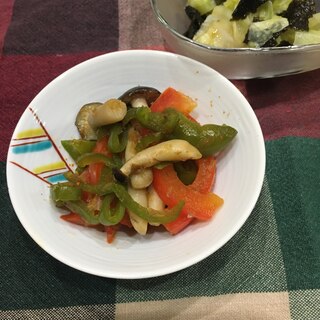 しめじとピーマンのおかか煮